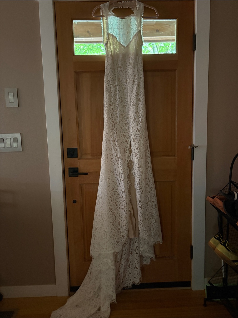 Lulu’s Lace White/Cream Wedding Dress
